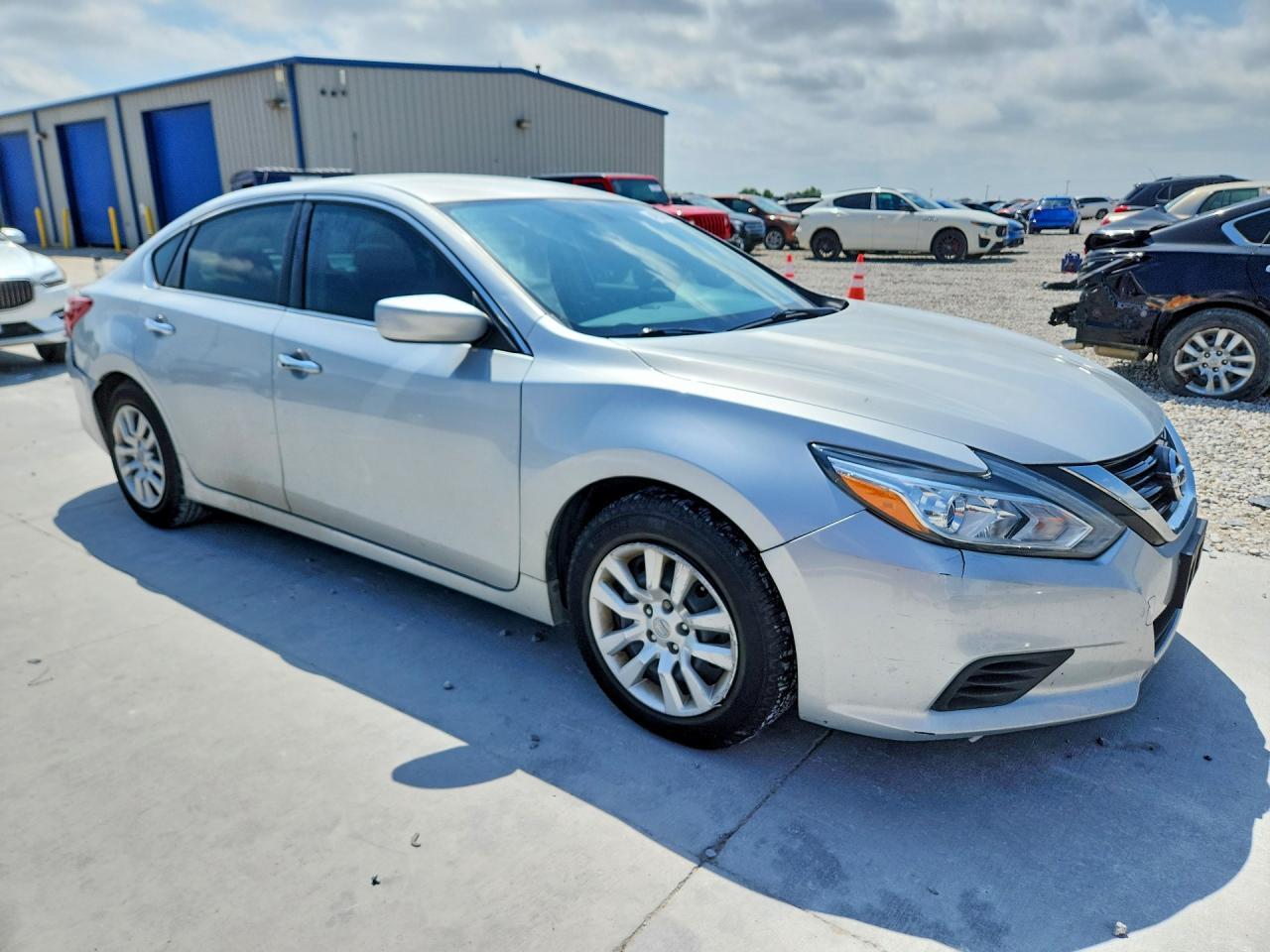 2018 Nissan Altima 2.5 S - Фото 4