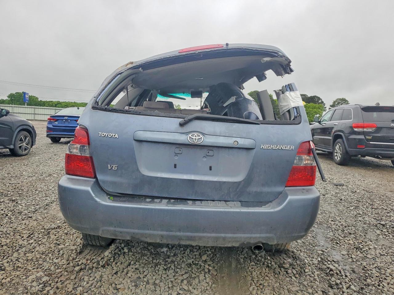2004 Toyota Highlander Base - Image 6