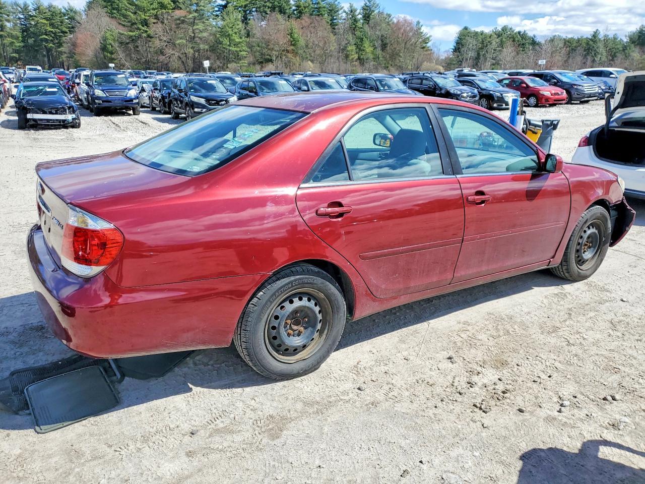 2006 Toyota Camry Le - Фото 3