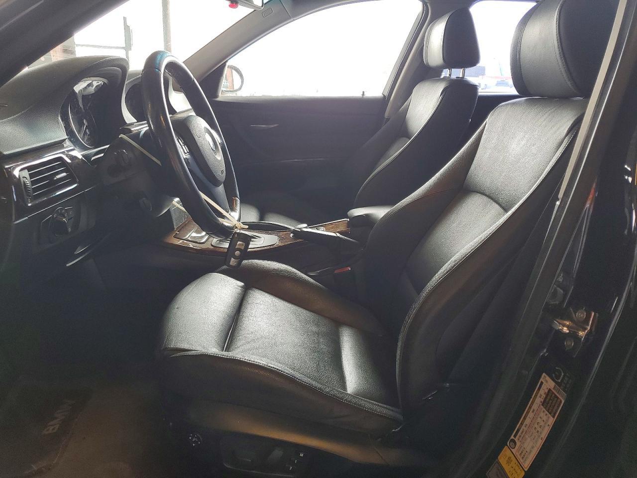 2006 BMW 330 I - Image 7