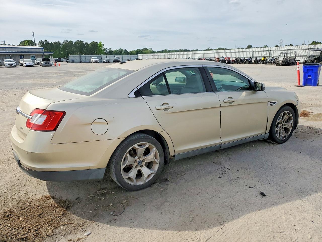 2011 Ford Taurus Sel - Image 3