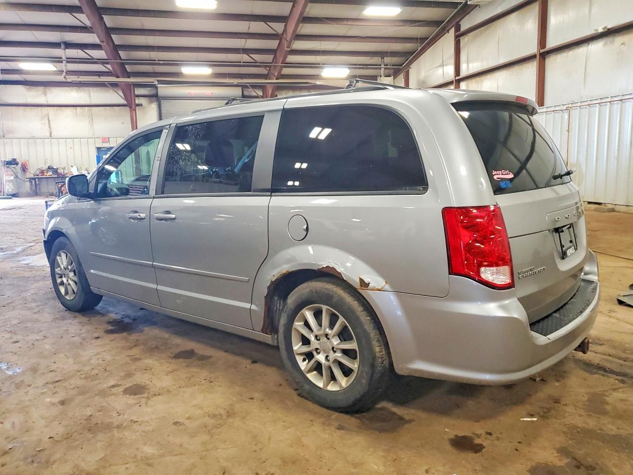 2013 Dodge Grand Caravan R - Image 2