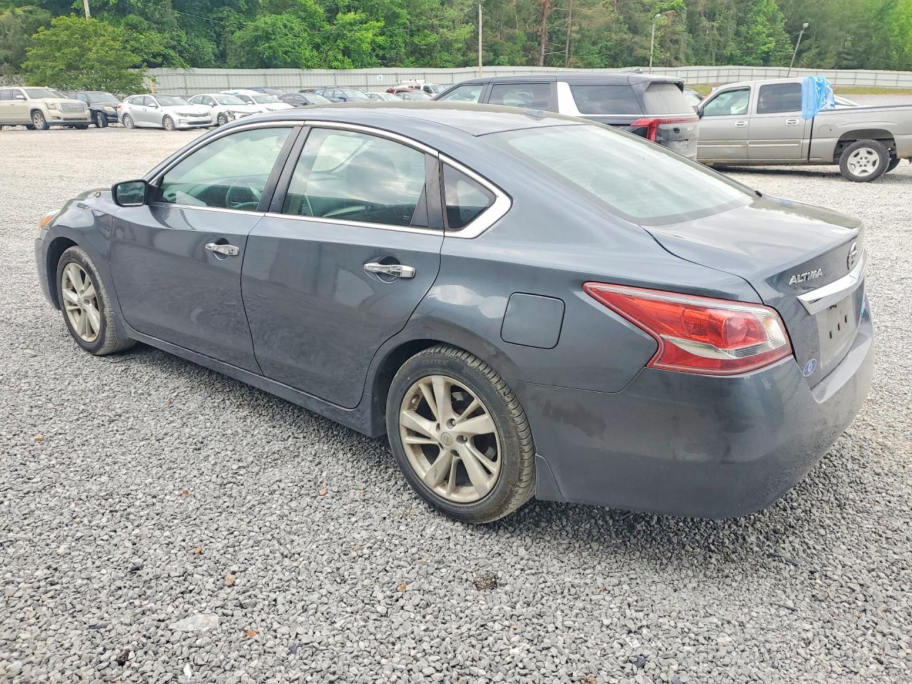 2013 Nissan Altima 2.5 Sv - Image 2