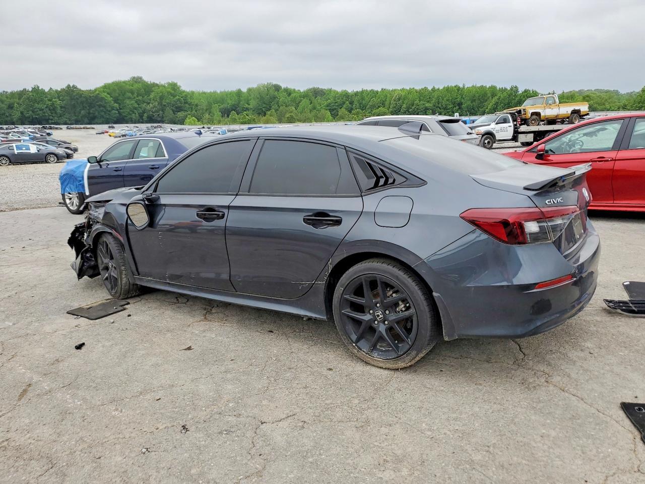 2025 Honda Civic Sport - Фото 2