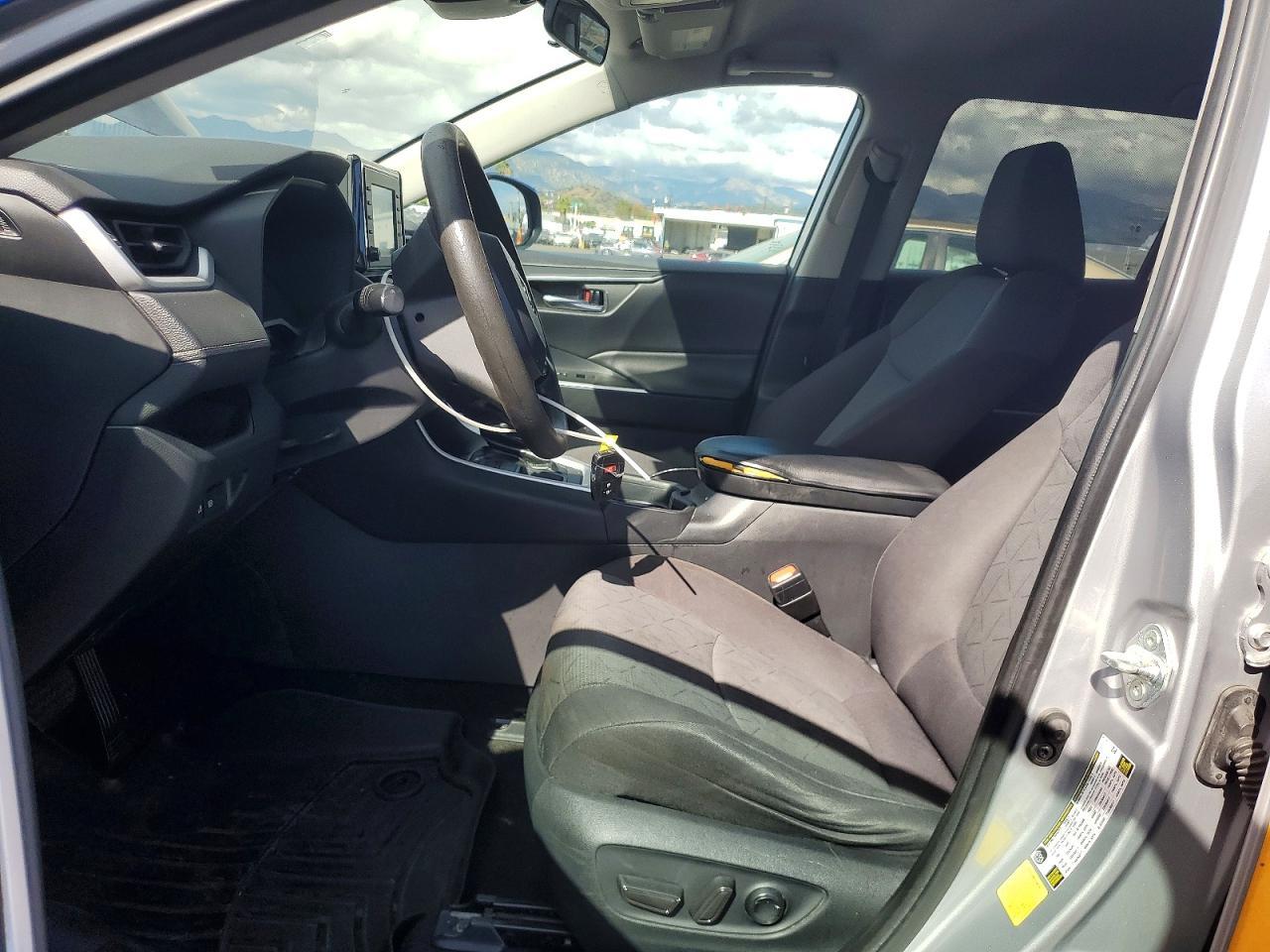 2021 Toyota Rav 4 - Фото 7