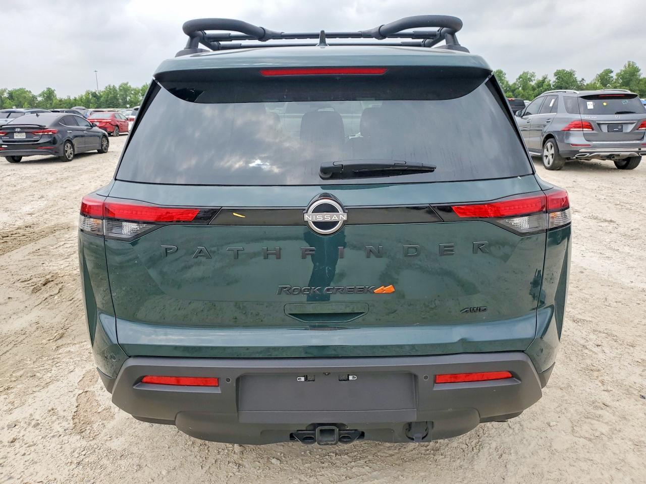 2025 Nissan Pathfinder Rock Creek - Image 6