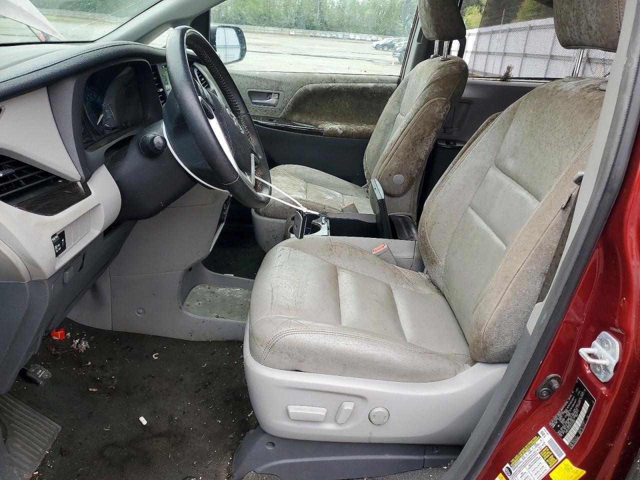 2019 Toyota Sienna Xle 8-Passenger - Фото 7