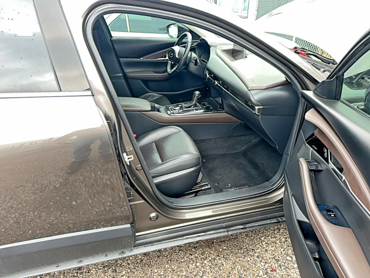 2021 Mazda Cx-30 Premium - Image 5