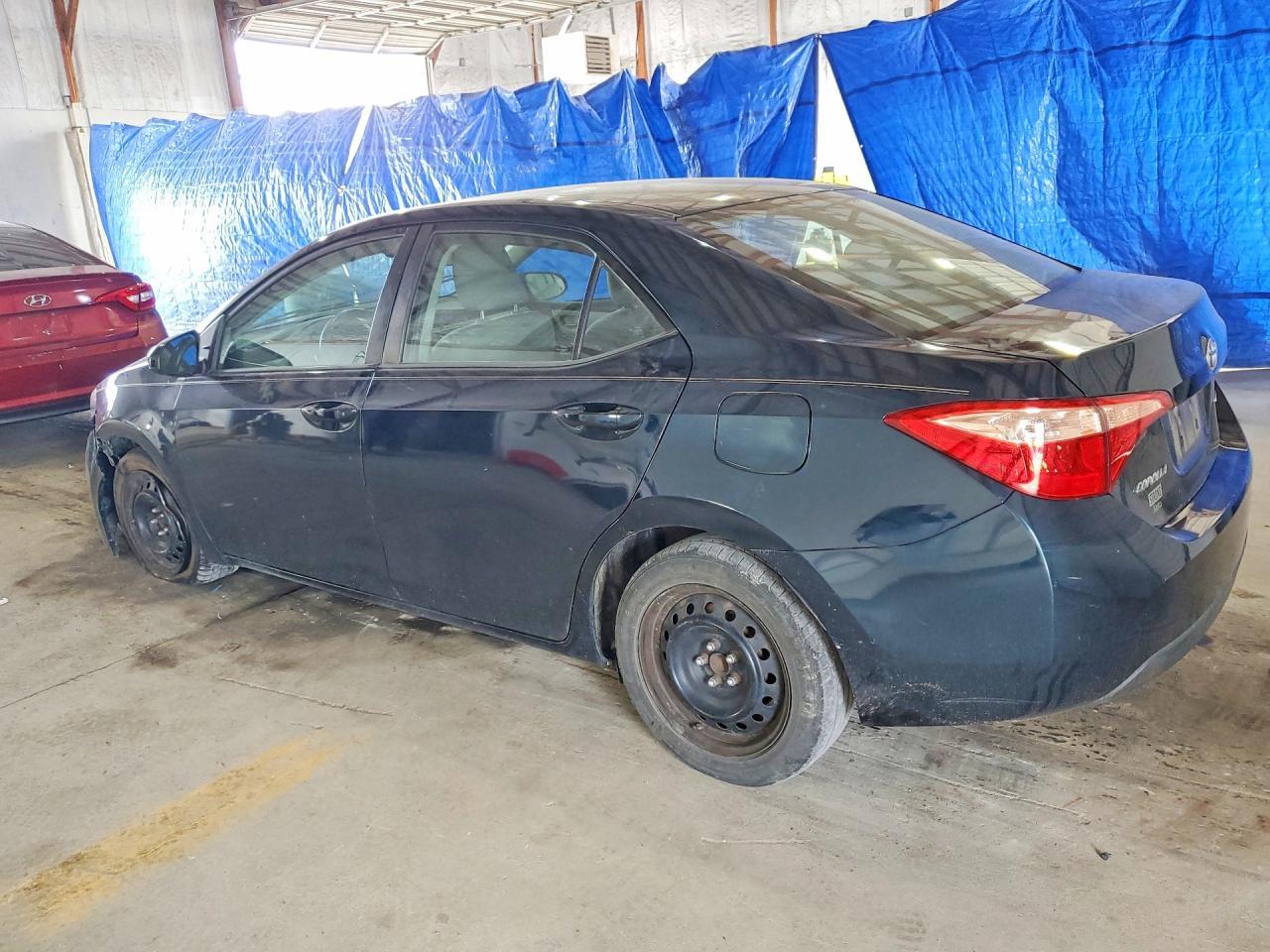 2017 Toyota Corolla Le - Фото 2
