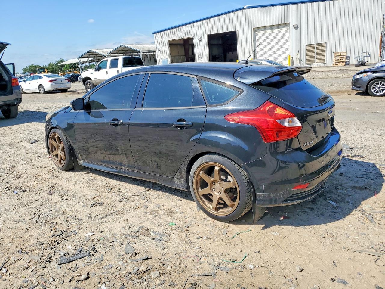 2013 Ford Focus St - Фото 2