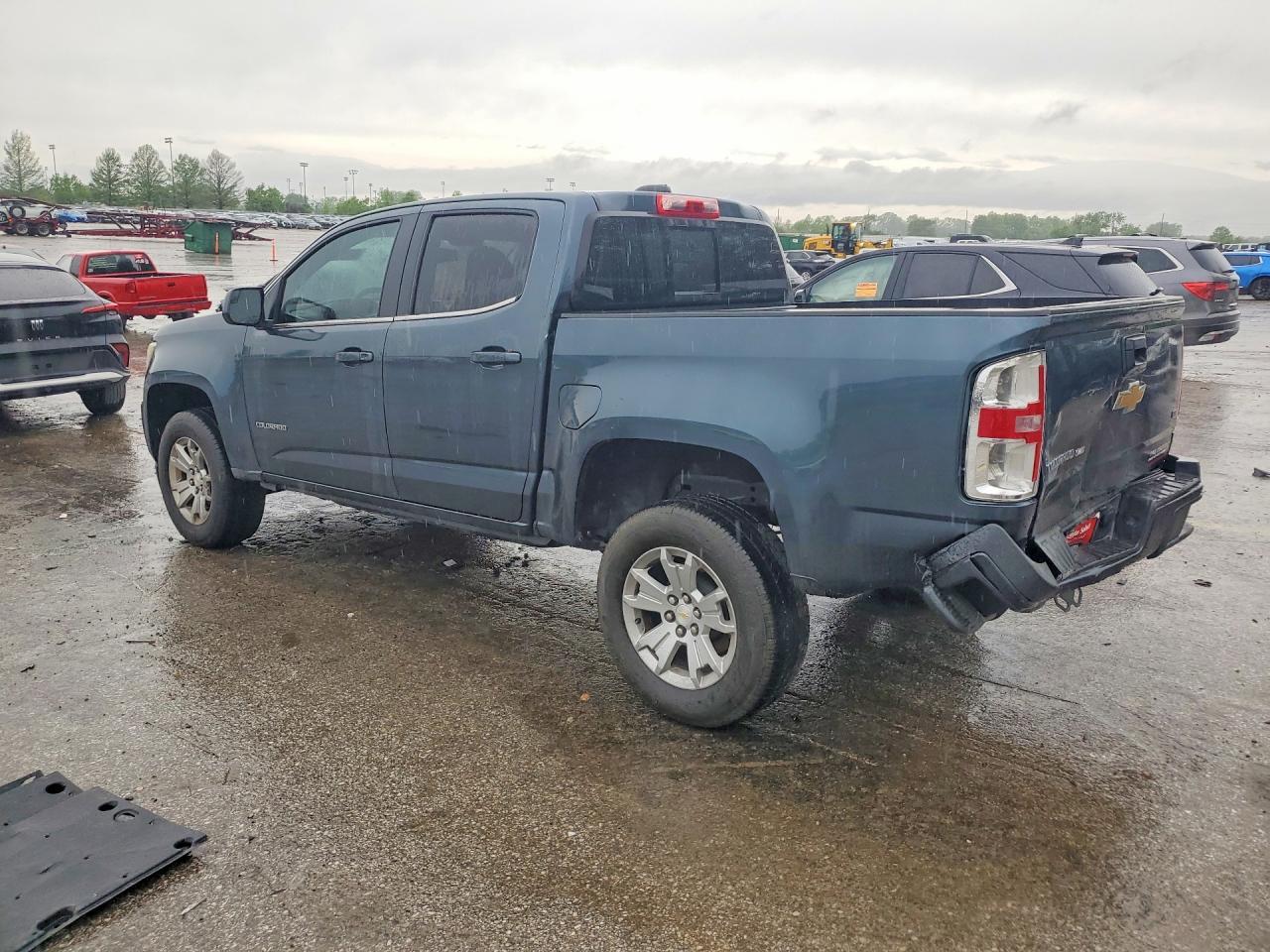 2019 Chevrolet Colorado Lt - Фото 2