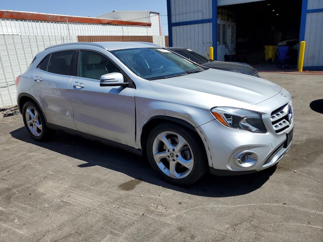2019 Mercedes-Benz Gla 250 4Matic - Image 4