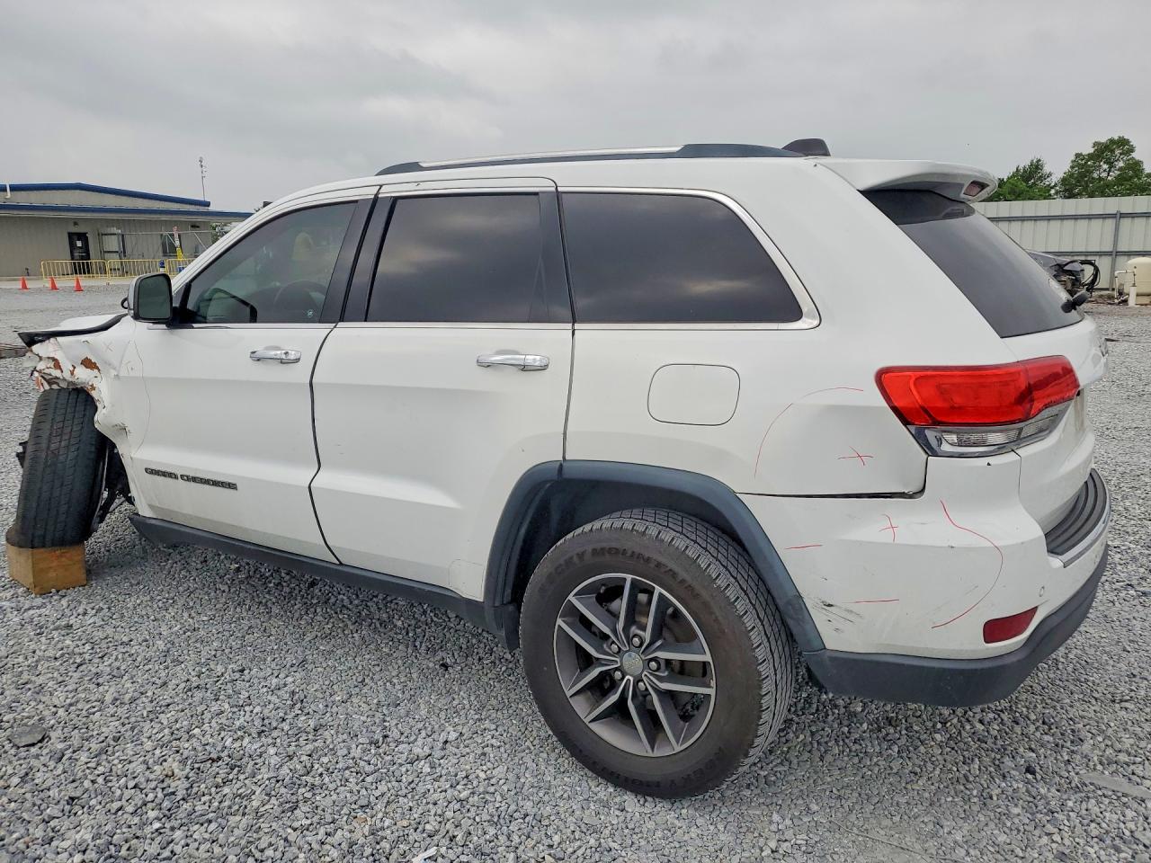 2017 Jeep Grand Cherokee Limited - Image 2