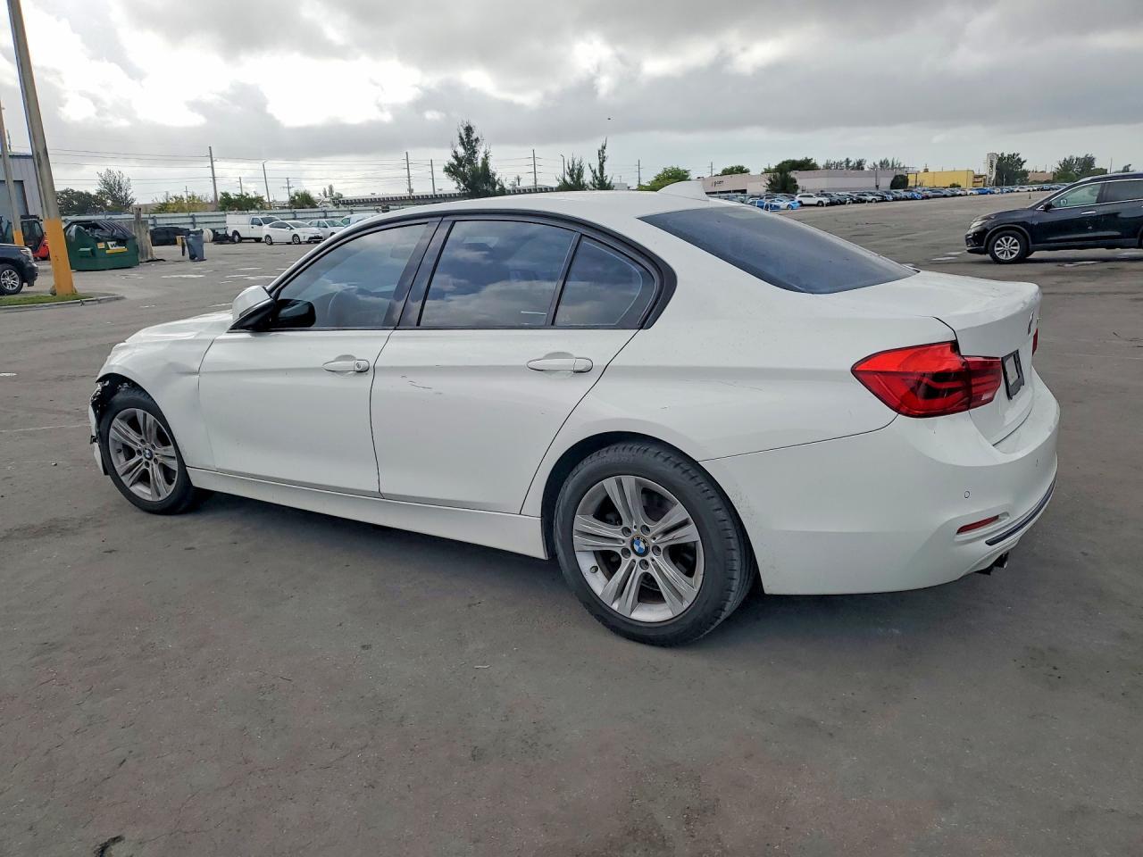 2016 BMW 328 I Sulev - Фото 2