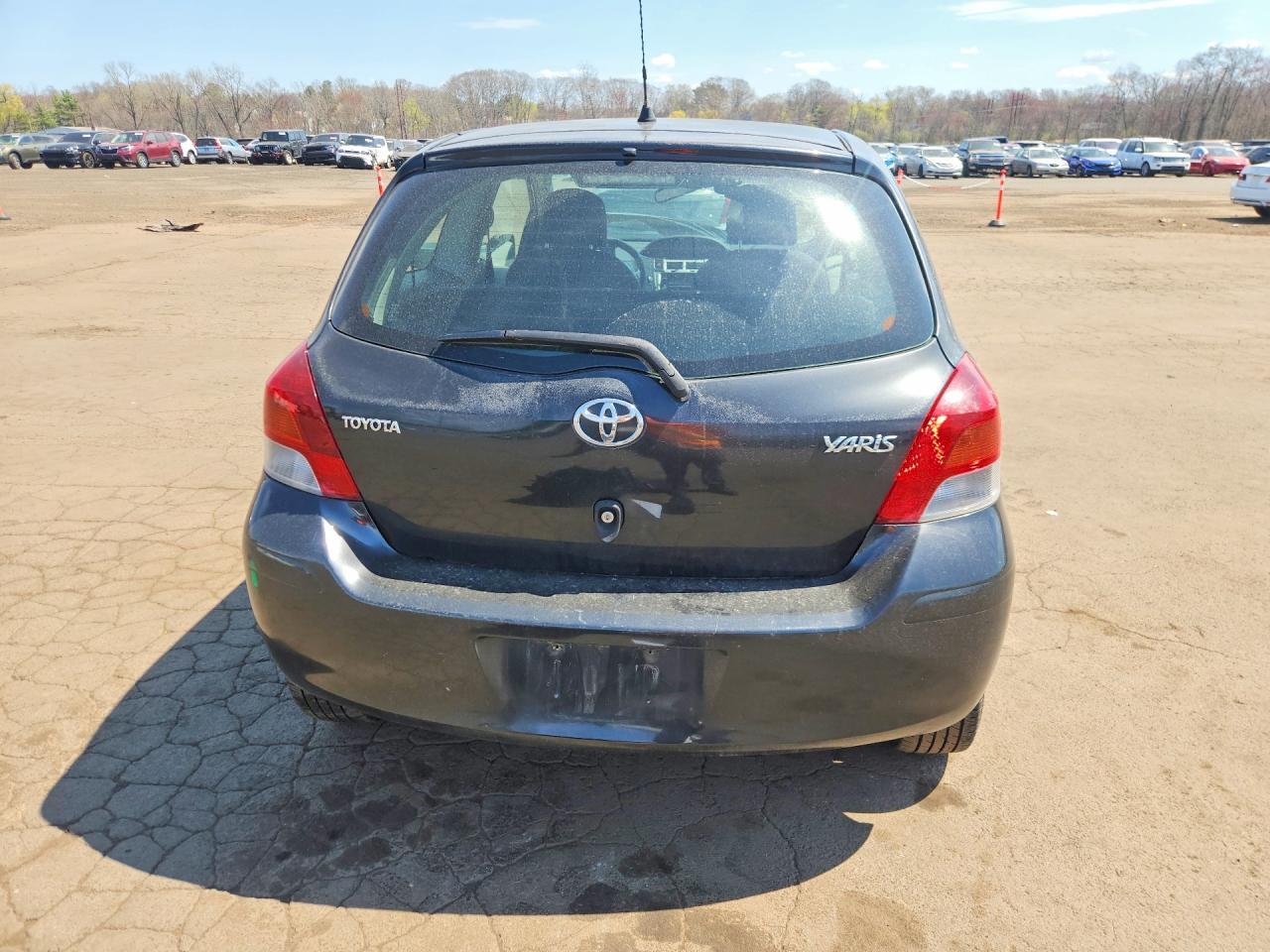 2009 Toyota Yaris Base - Фото 6