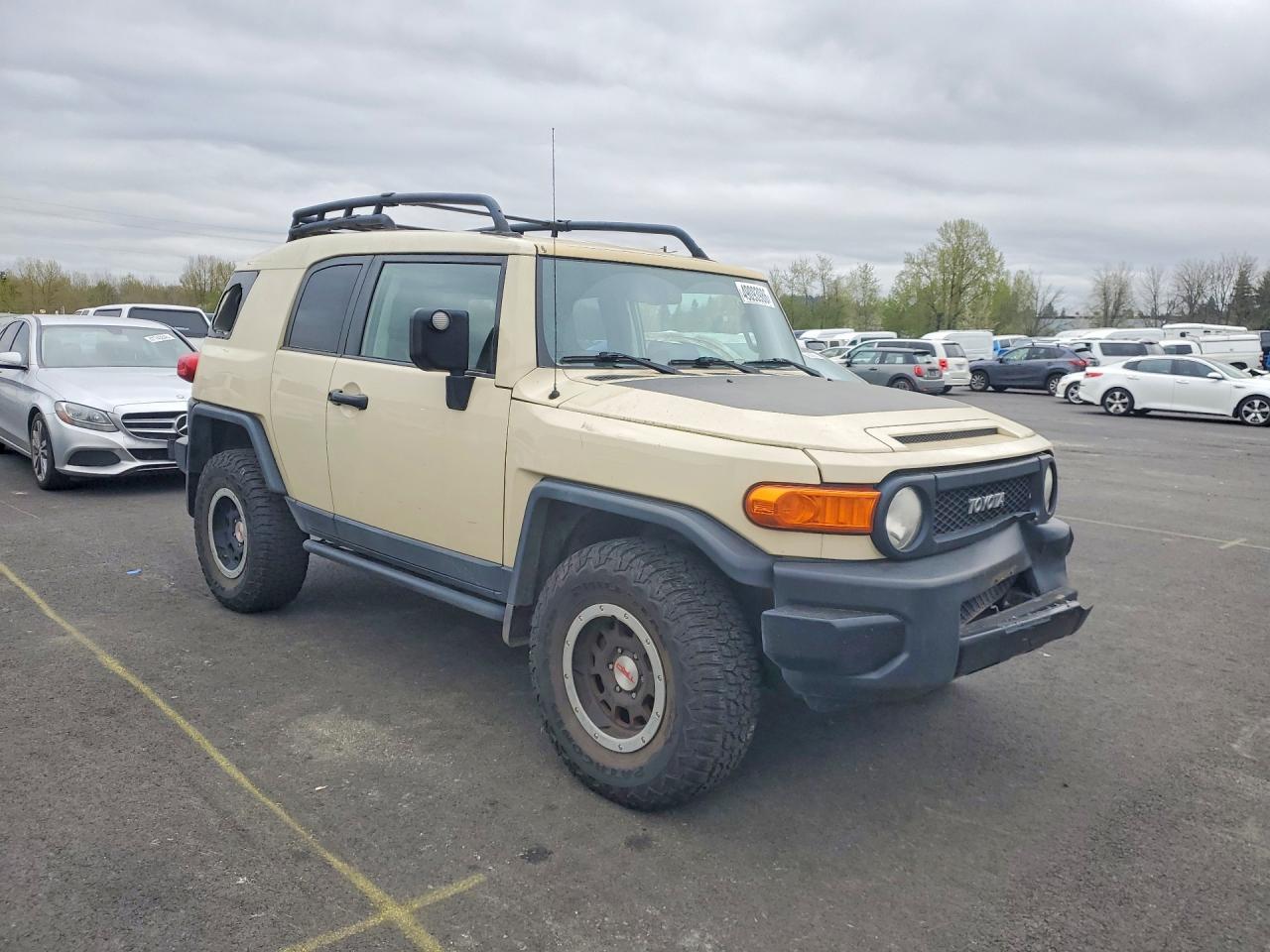 2010 Toyota Fj Cruiser Base - Image 4