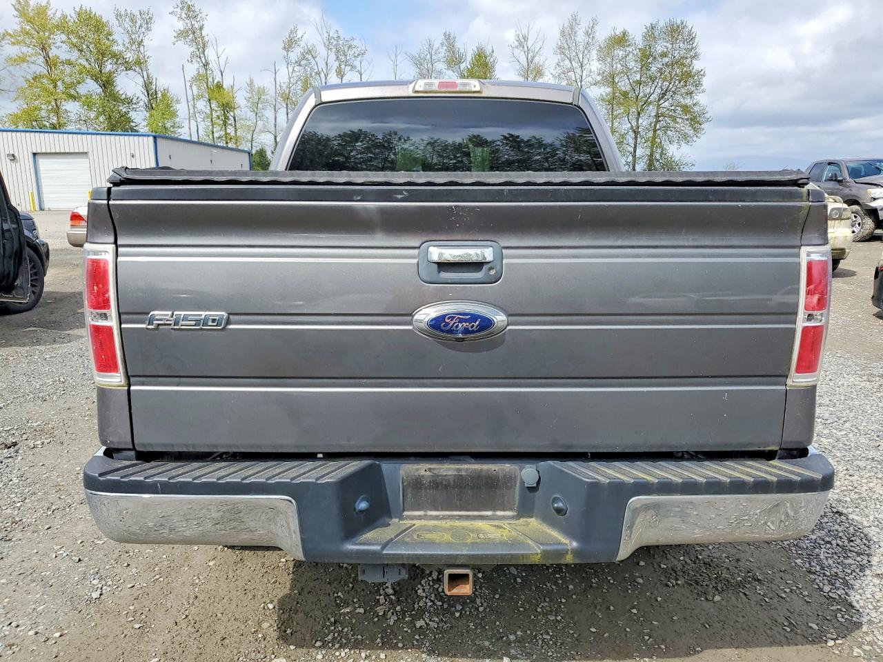 2012 Ford F150 Supercrew - Image 6