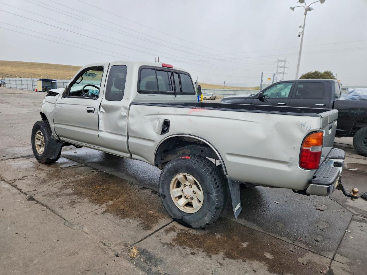 2000 Toyota Tacoma Xtracab - Фото 2