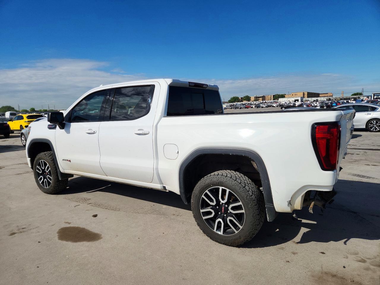 2021 GMC Sierra K1500 At4 - Image 2