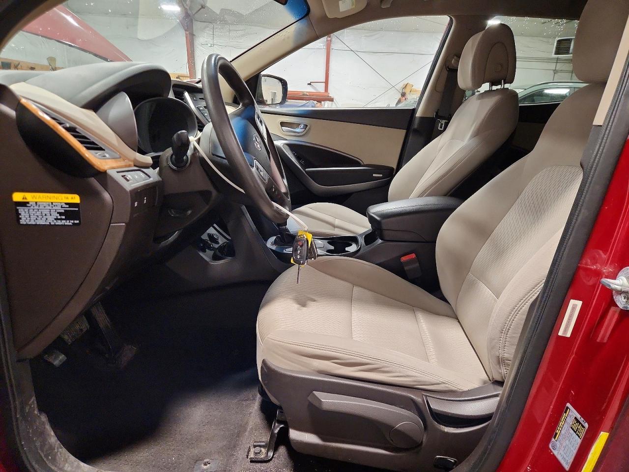 2015 Hyundai Santa Fe Sport 2.4L - Image 7