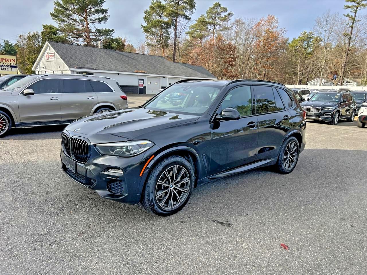 2021 BMW X5 xDrive40I - Фото 2
