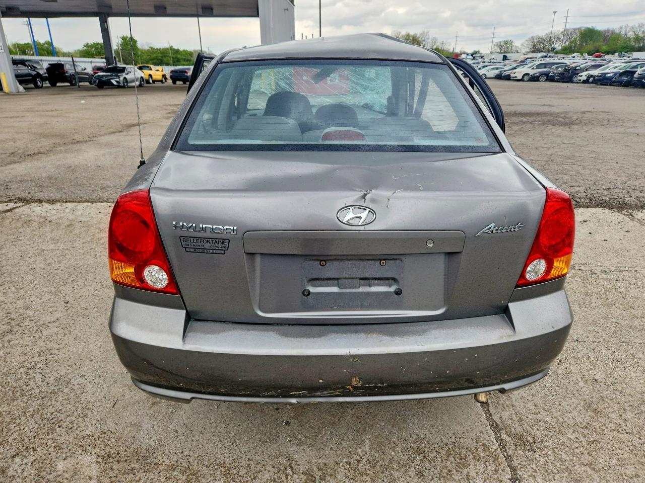 2005 Hyundai Accent Gl - Image 6