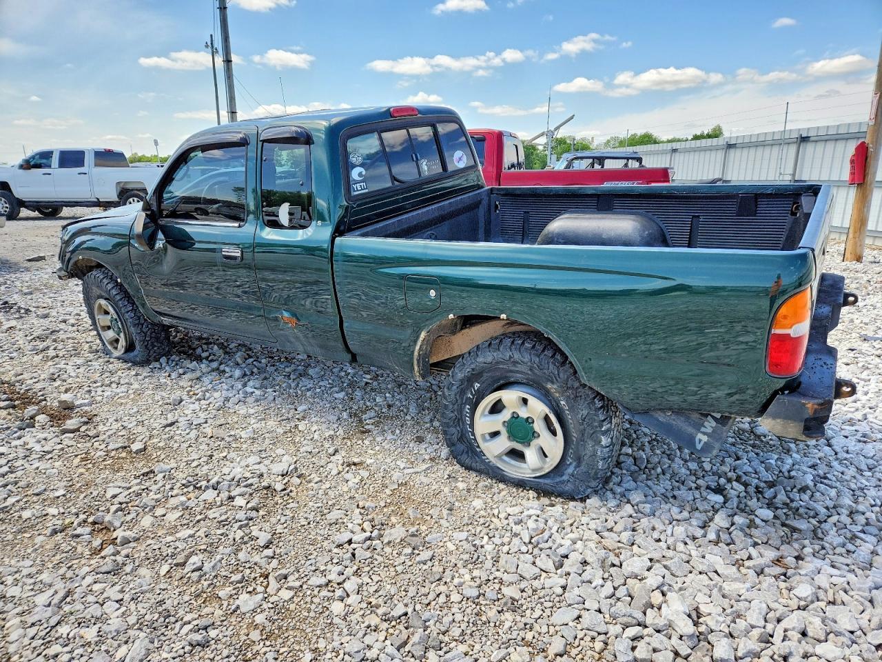 2000 Toyota Tacoma V6 - Image 2