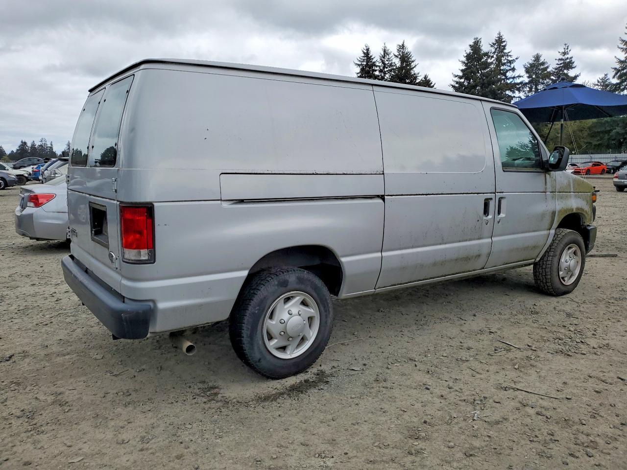 2008 Ford E150 Delivery Van - Фото 3