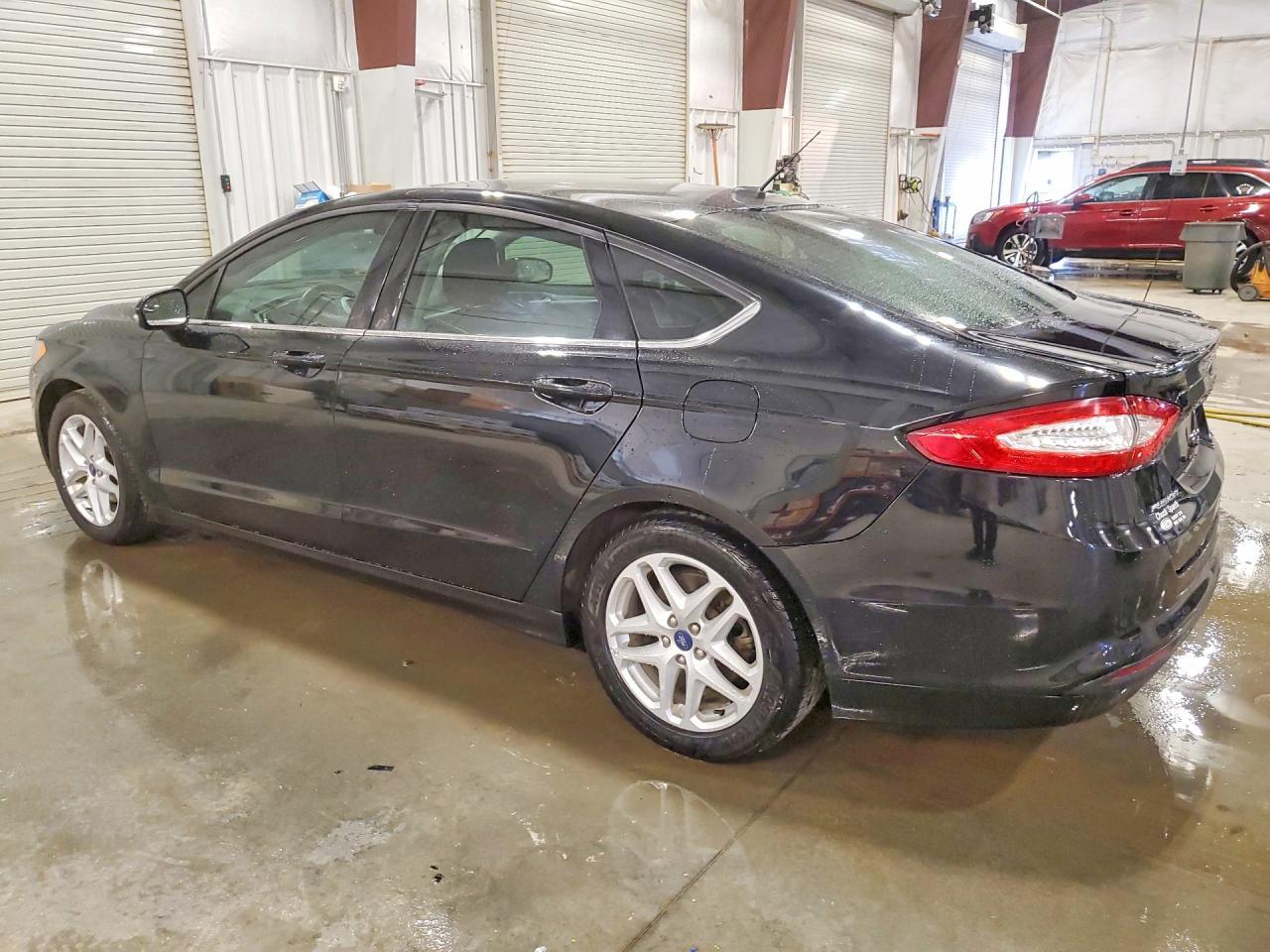 2016 Ford Fusion - Image 2