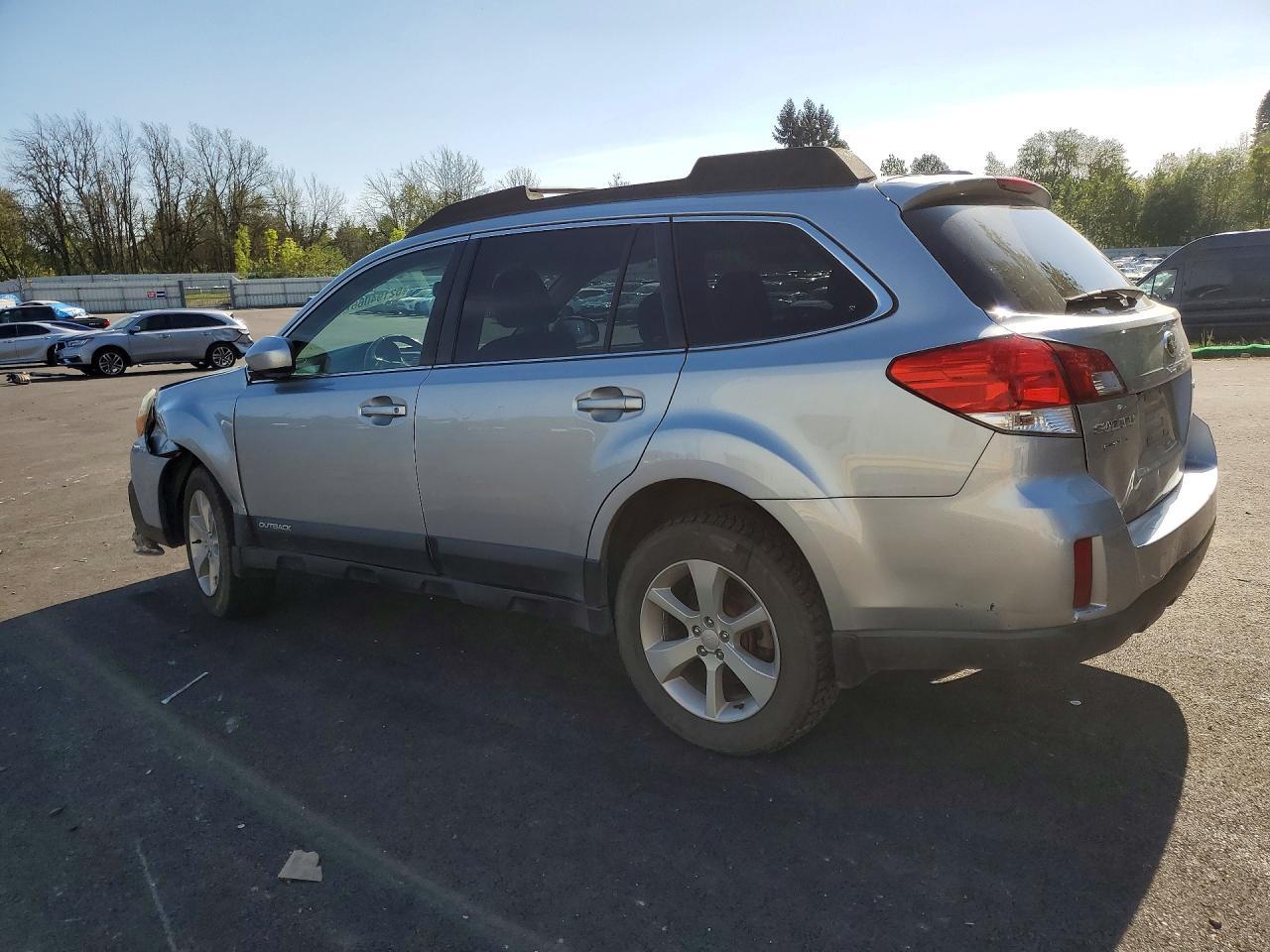 2013 Subaru Outback 2.5I Premium - Фото 2