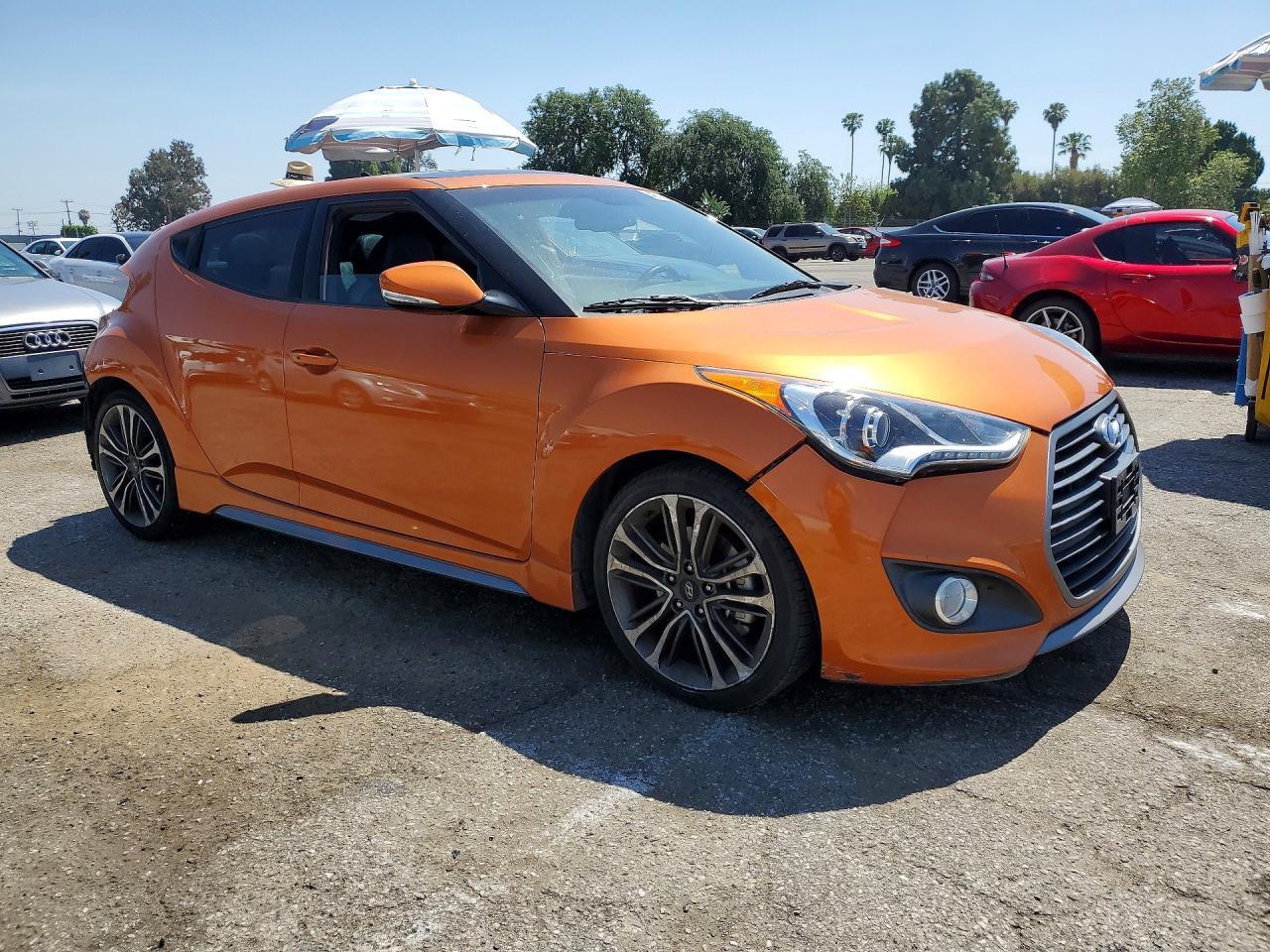 2016 Hyundai Veloster Turbo - Фото 4