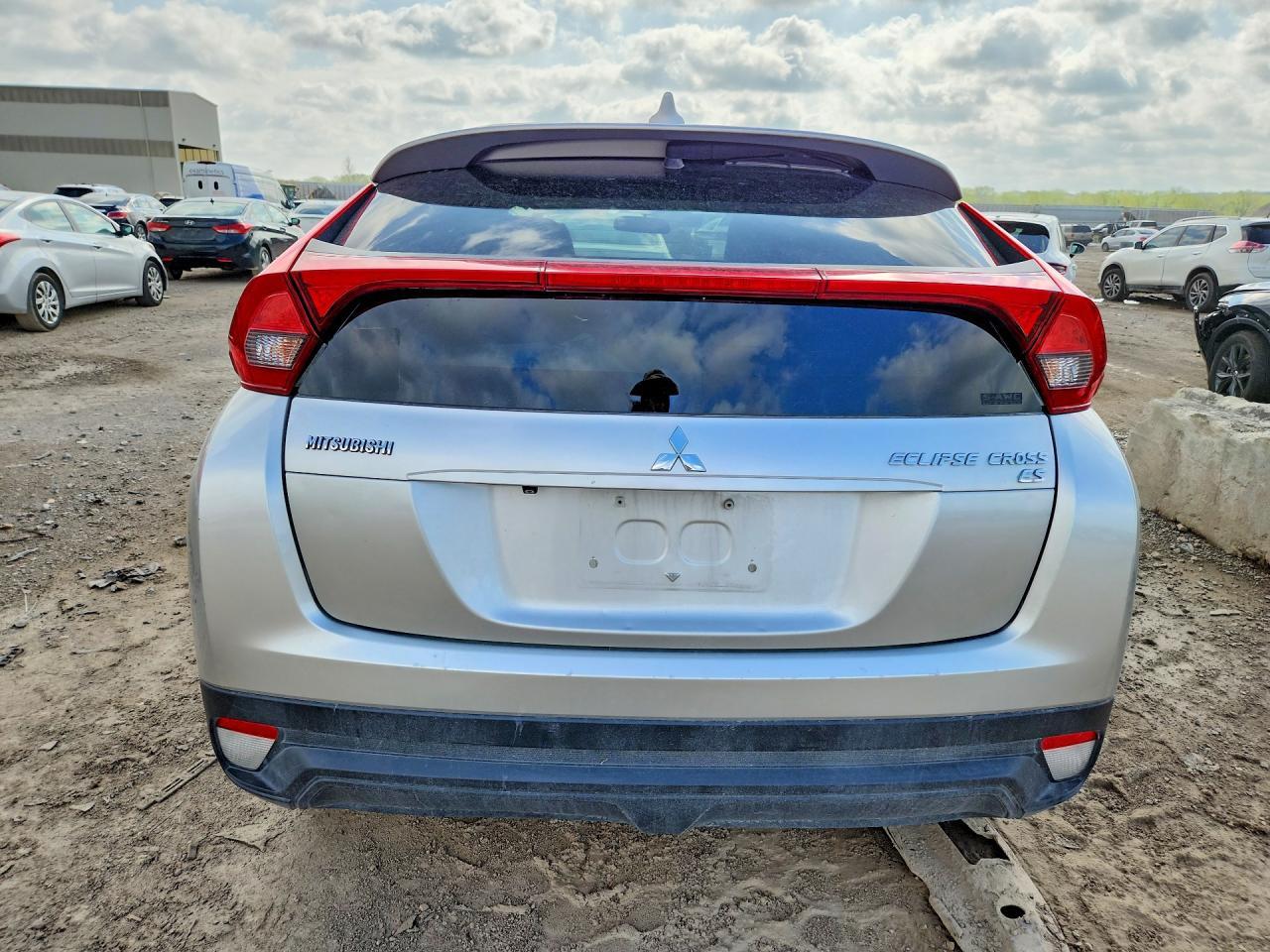 2019 Mitsubishi Eclipse Cross Es - Image 6