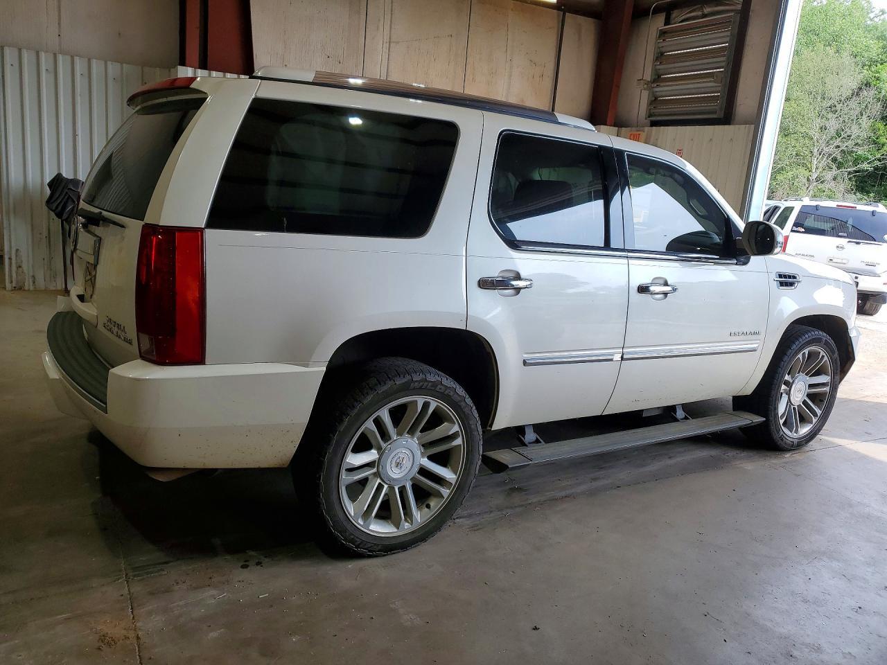 2012 Cadillac Escalade Platinum - Фото 3