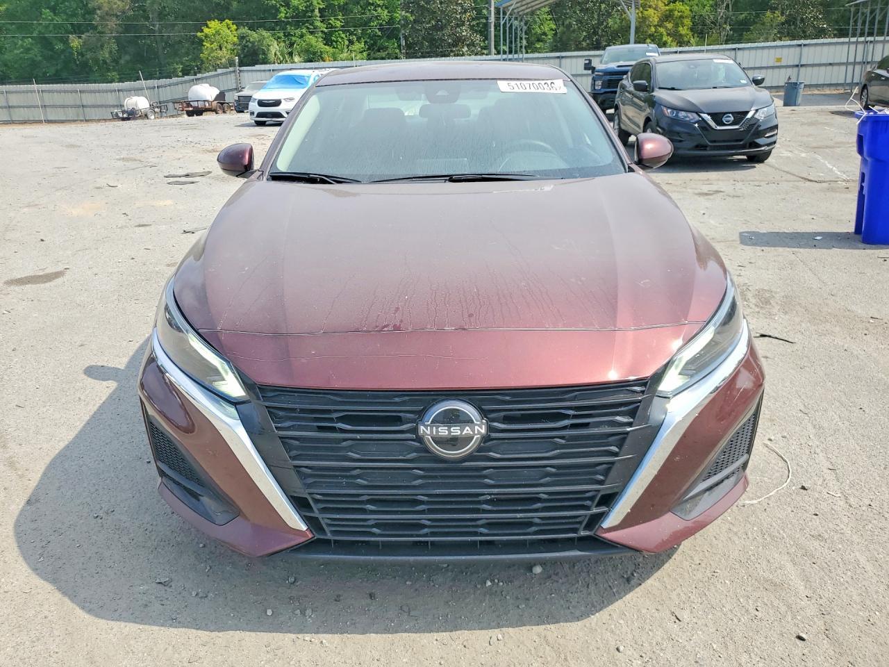 2023 Nissan Altima Sv - Image 5