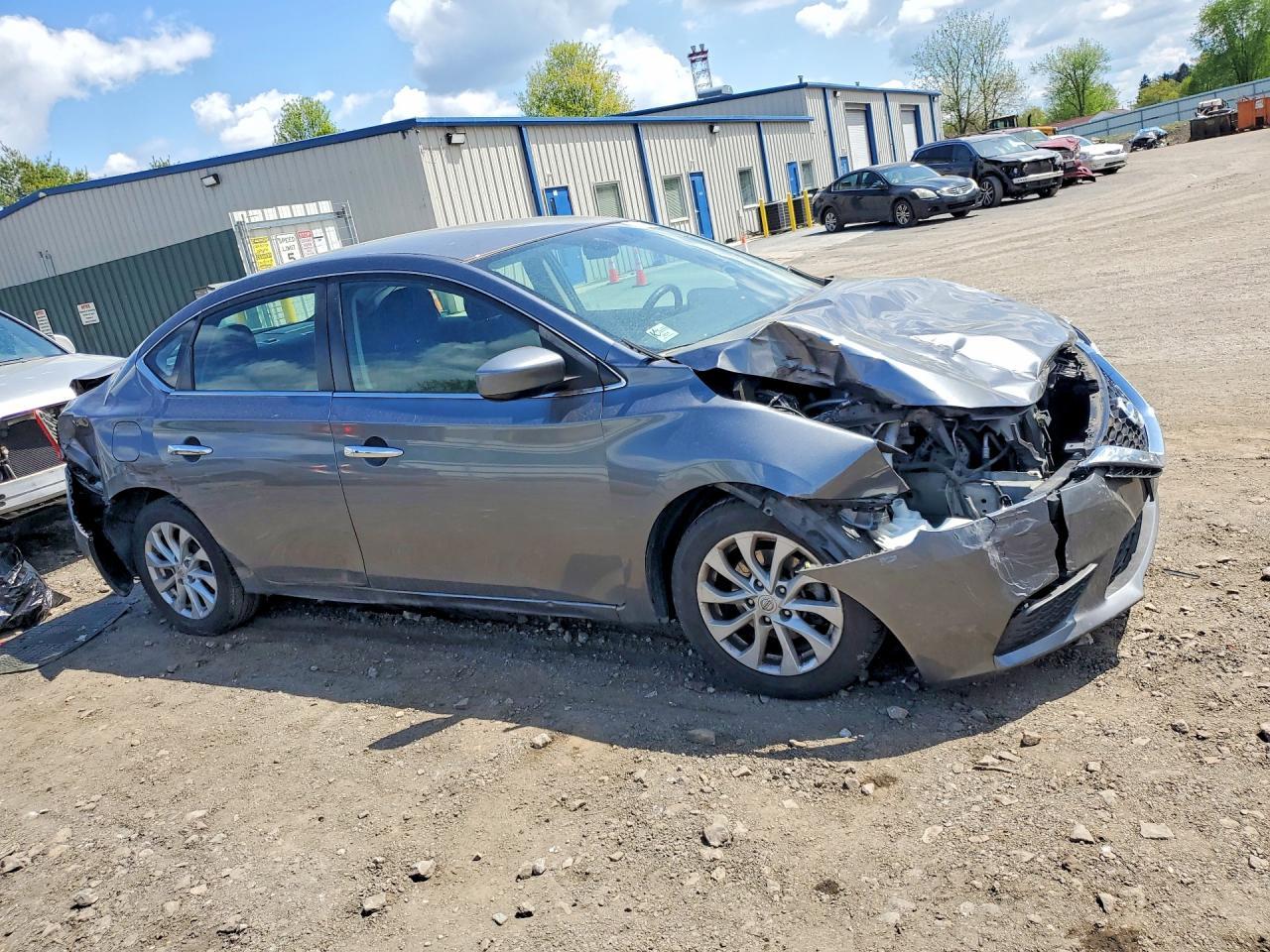 2018 Nissan Sentra Sv - Фото 4