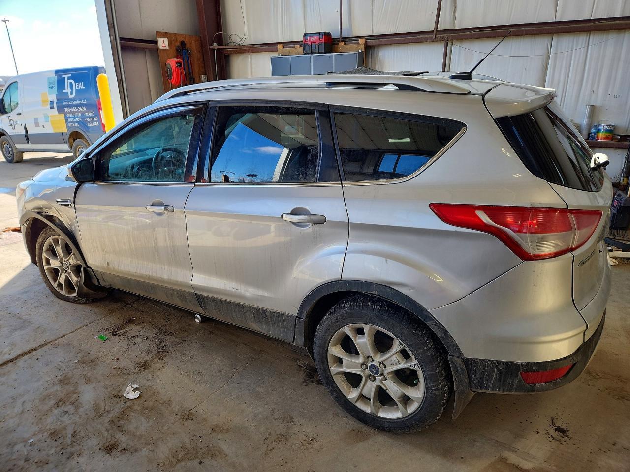 2014 Ford Escape Titanium 4Dr 4Wd - Image 2