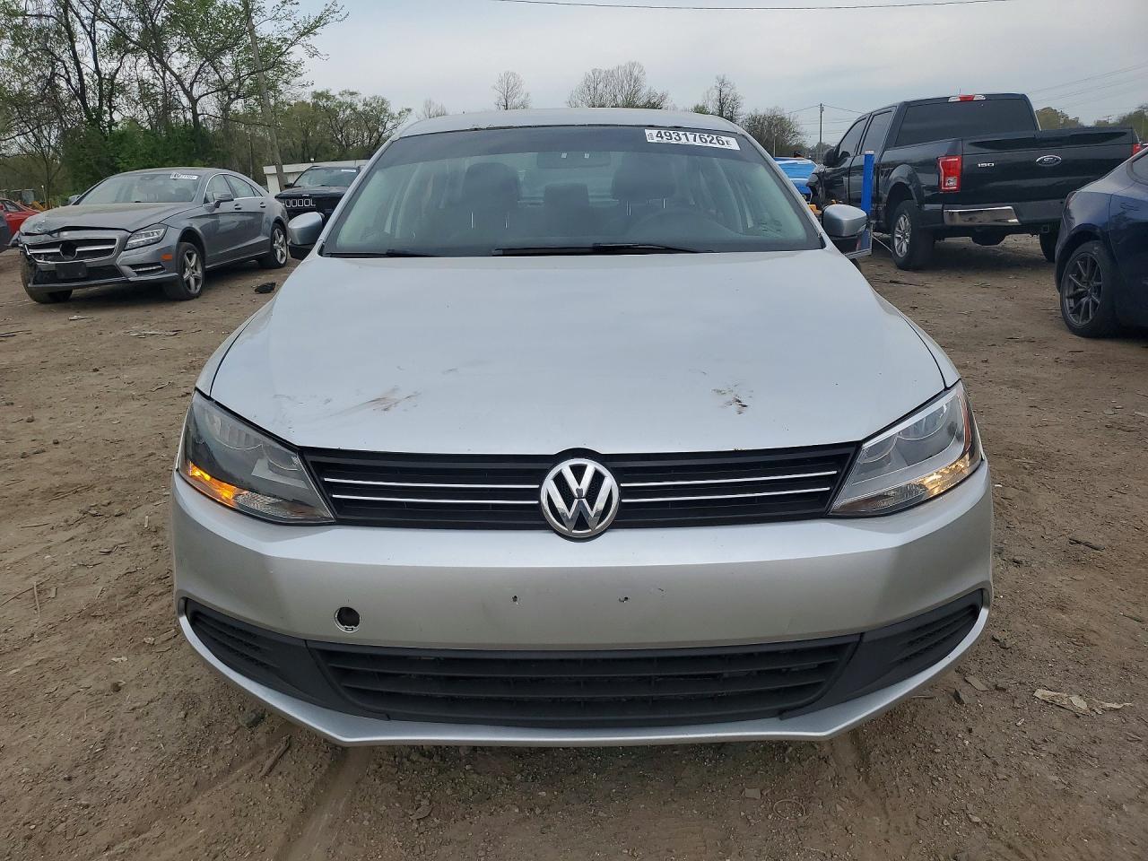 2012 Volkswagen Jetta Se - Image 5