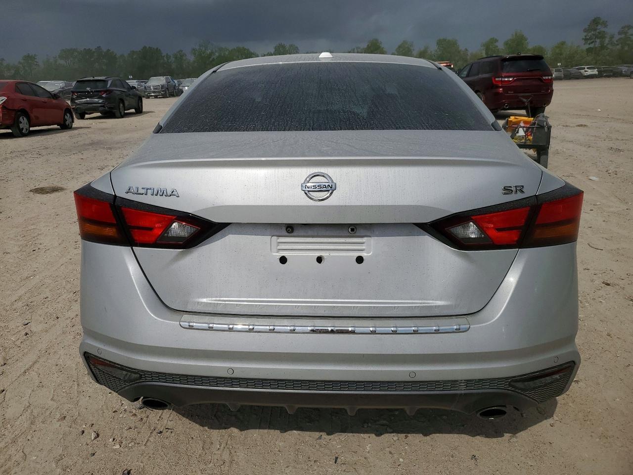 2021 Nissan Altima 2.5 Sr - Фото 6