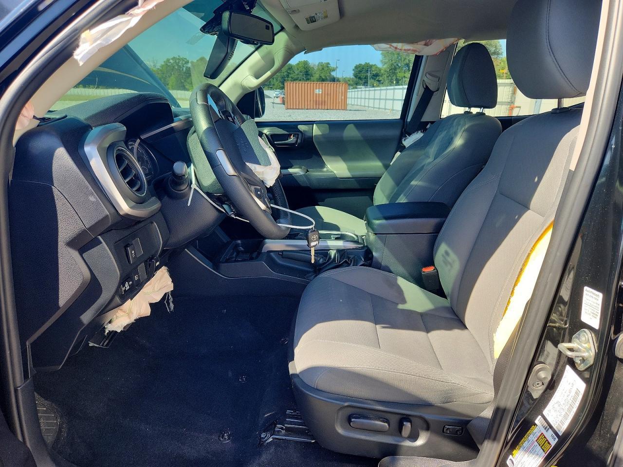 2020 Toyota Tacoma Sr5 V6 - Image 7