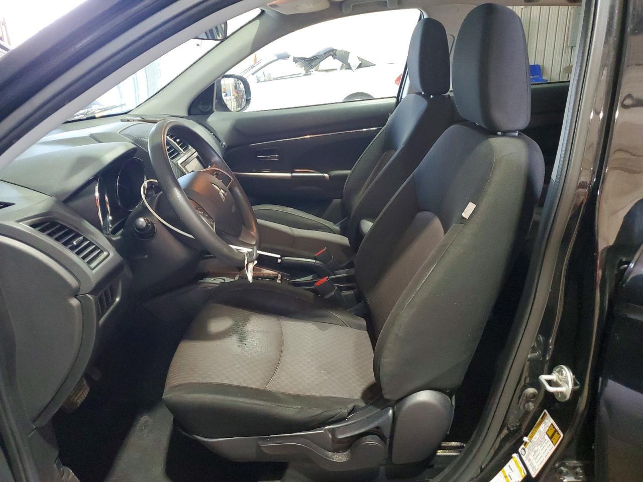 2019 Mitsubishi Outlander Sport Es - Image 7