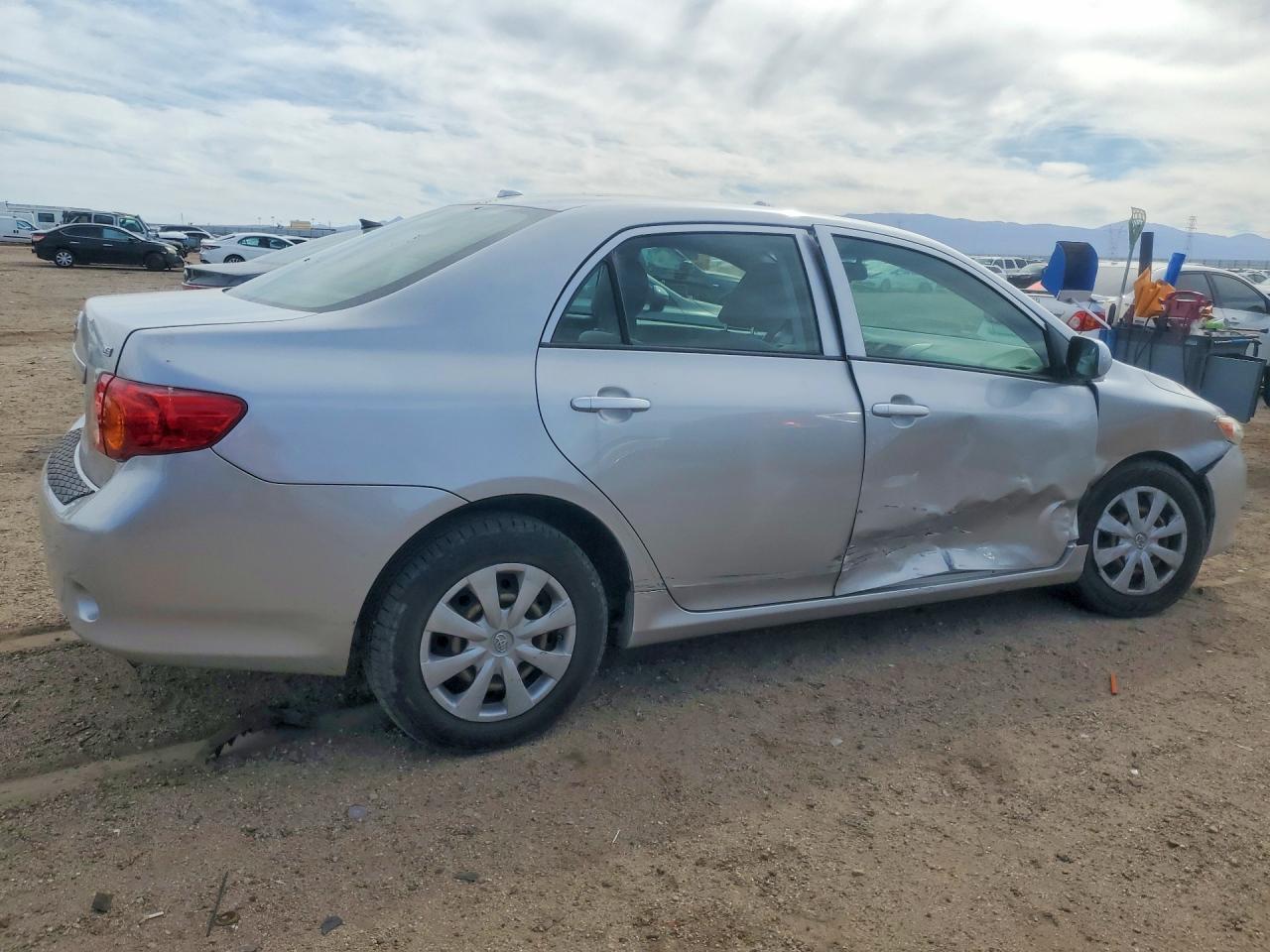 2009 Toyota Corolla Le - Image 3