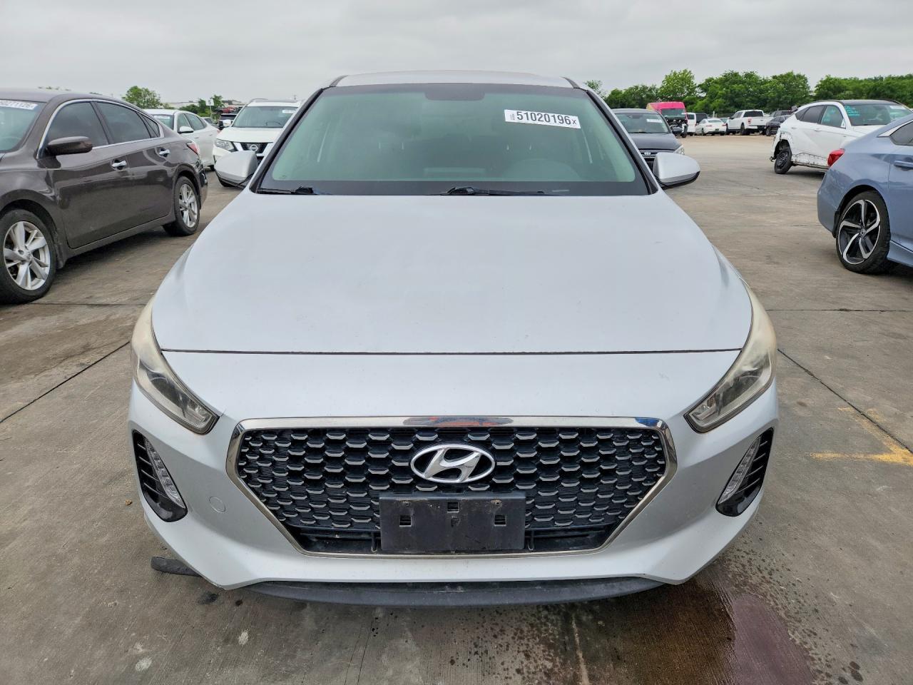 2018 Hyundai Elantra Gt Base - Image 5