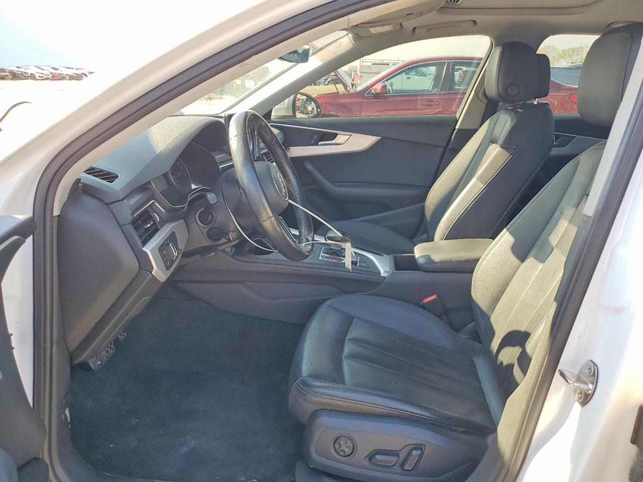2017 Audi A4 Premium - Фото 7