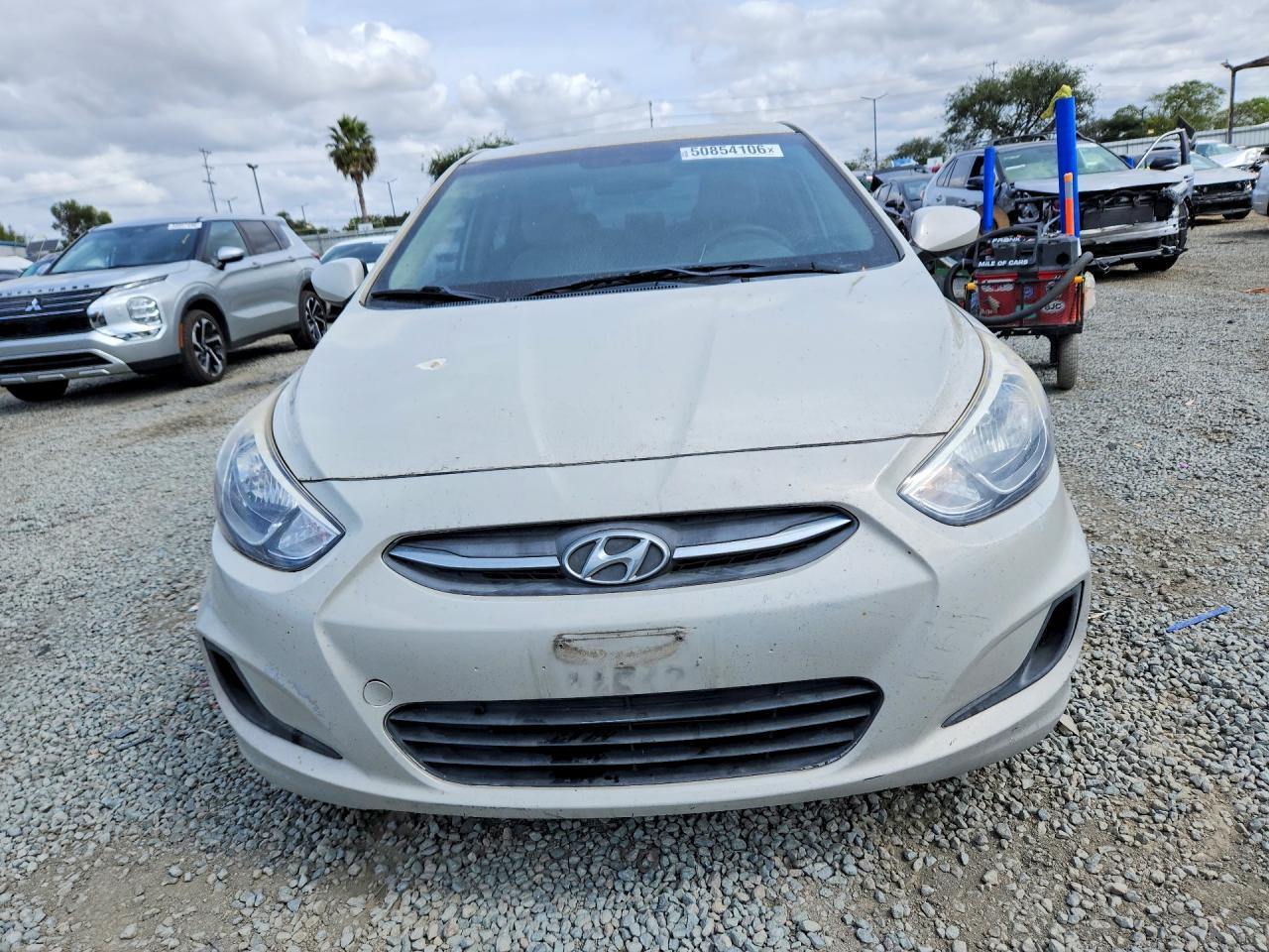 2016 Hyundai Accent Se - Фото 5