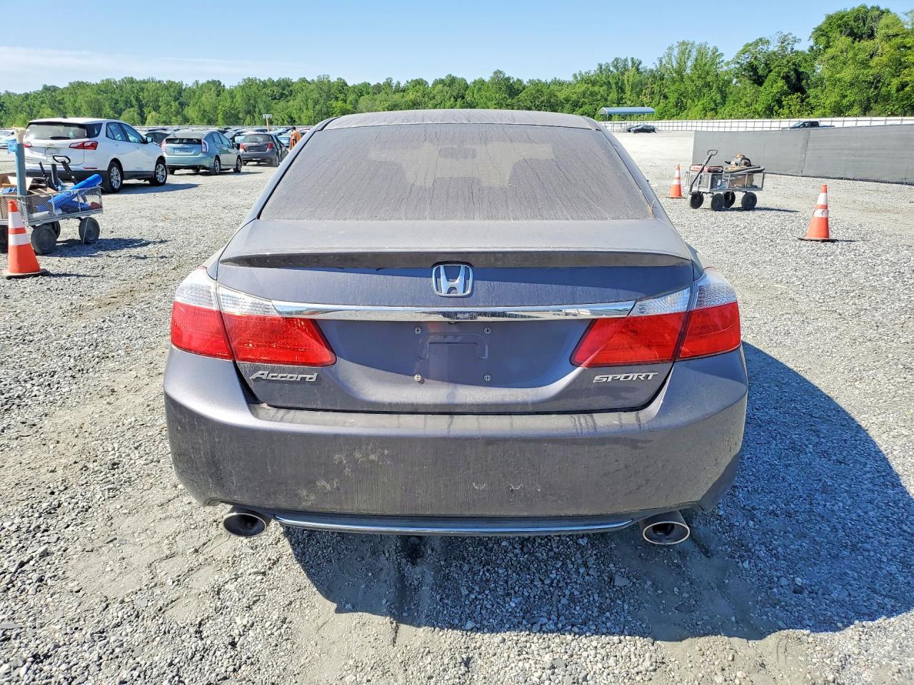 2014 Honda Accord Sport - Image 6