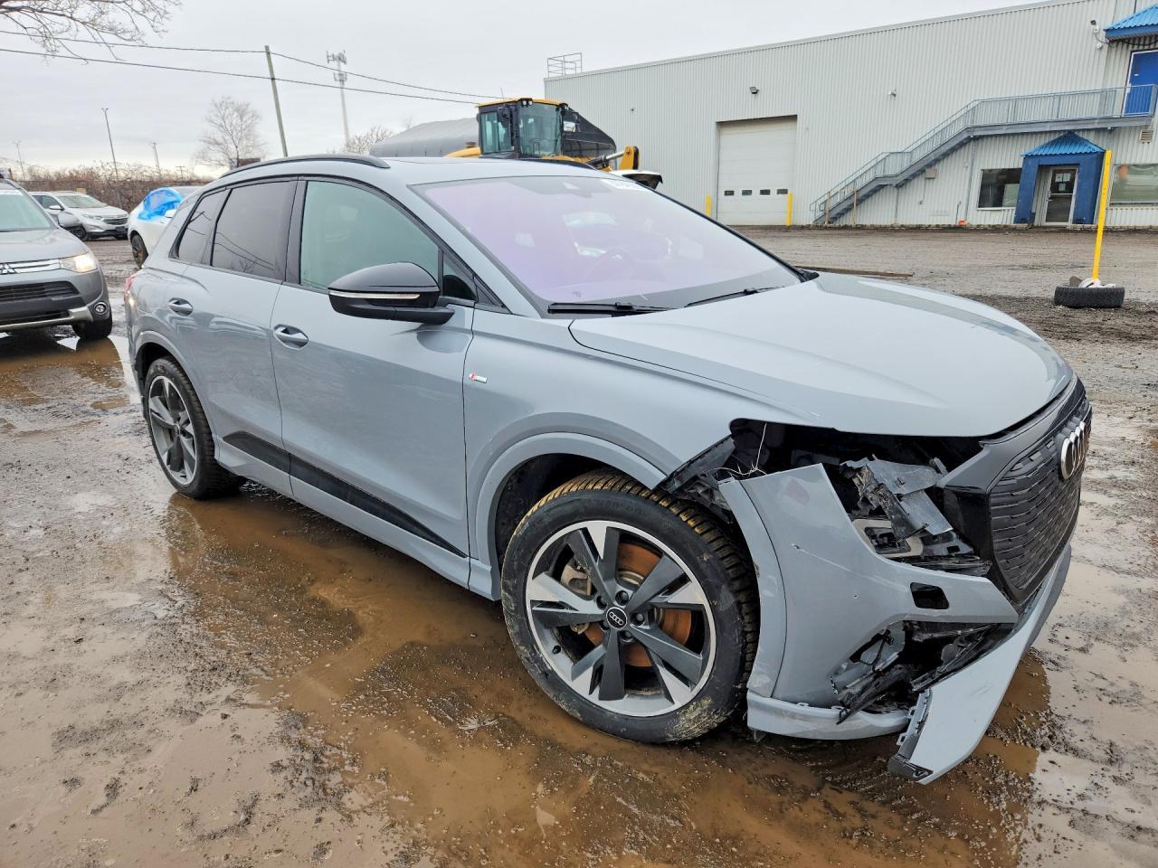 2024 Audi Q4 E-Tron Premium - Image 4