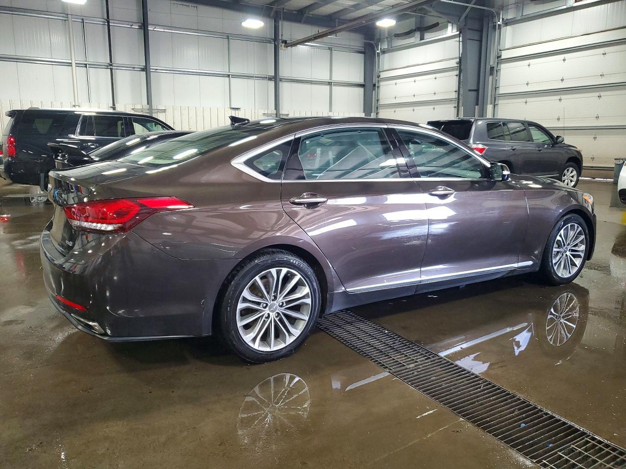2015 Hyundai Genesis 3.8L - Image 3