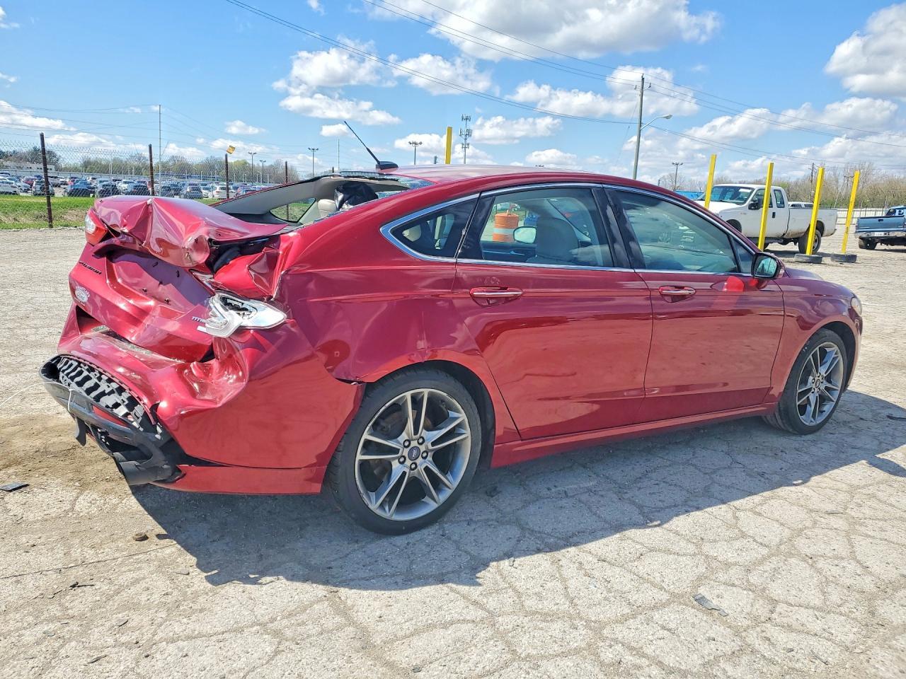 2016 Ford Fusion Titanium - Image 3