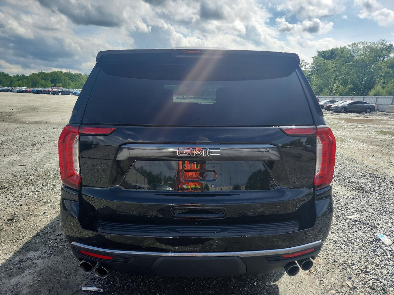 2024 GMC Yukon Denali Ultimate - Фото 6