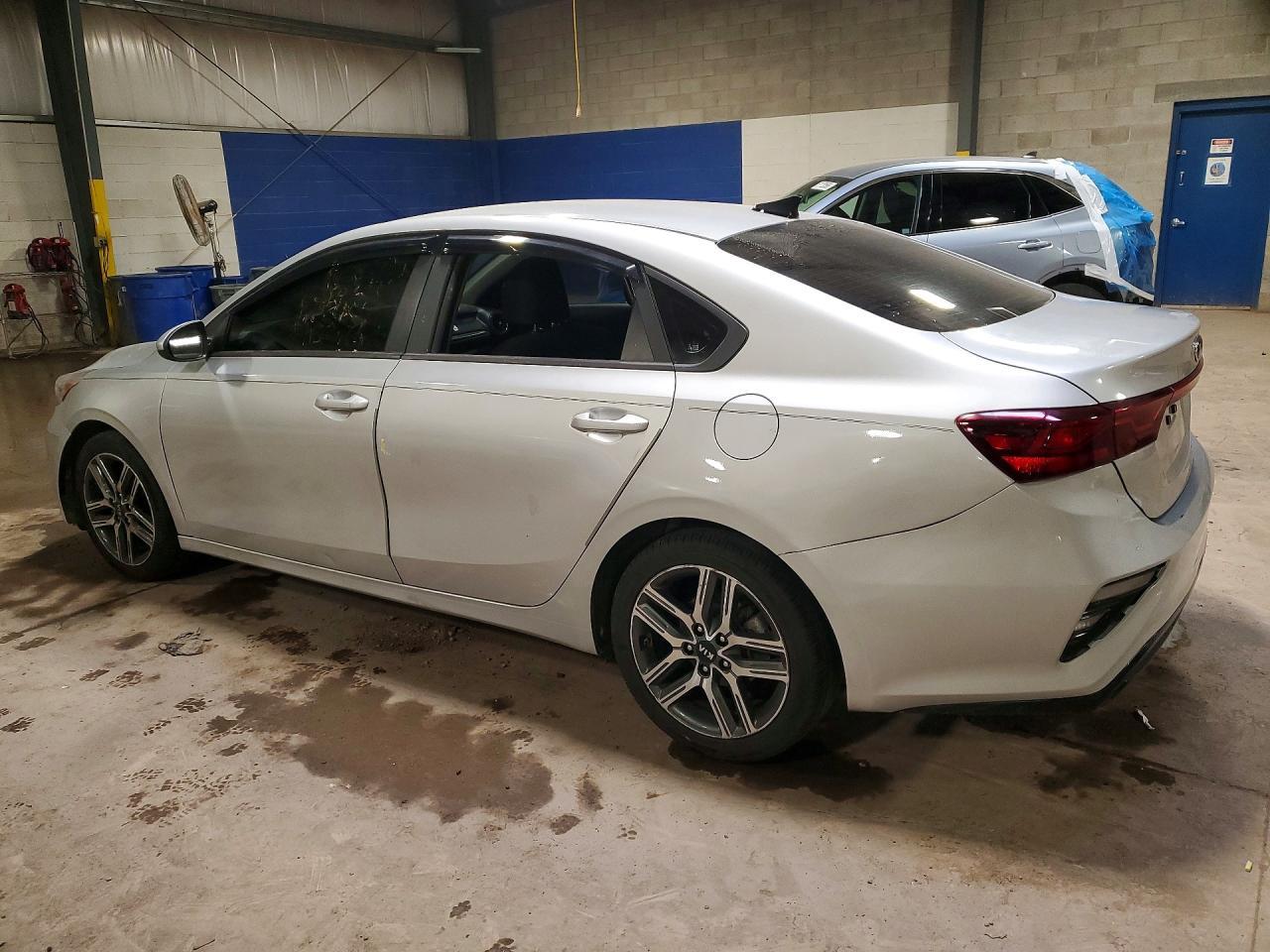 2019 Kia Forte S - Фото 2